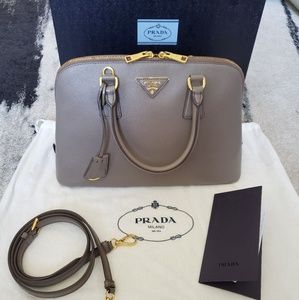 AUTH PRADA BAULETTO SAFFIANO LUX ARGILLA TU